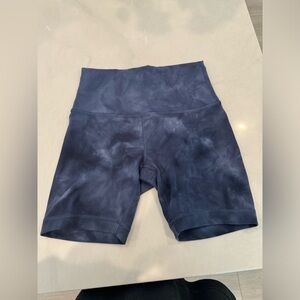 Lulu lemon biker shorts 6”